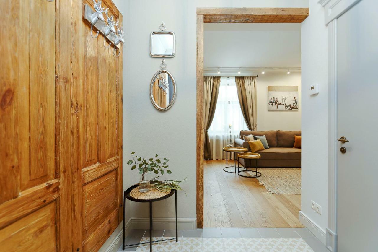 Dzirnavu Residense Appartement Riga Buitenkant foto