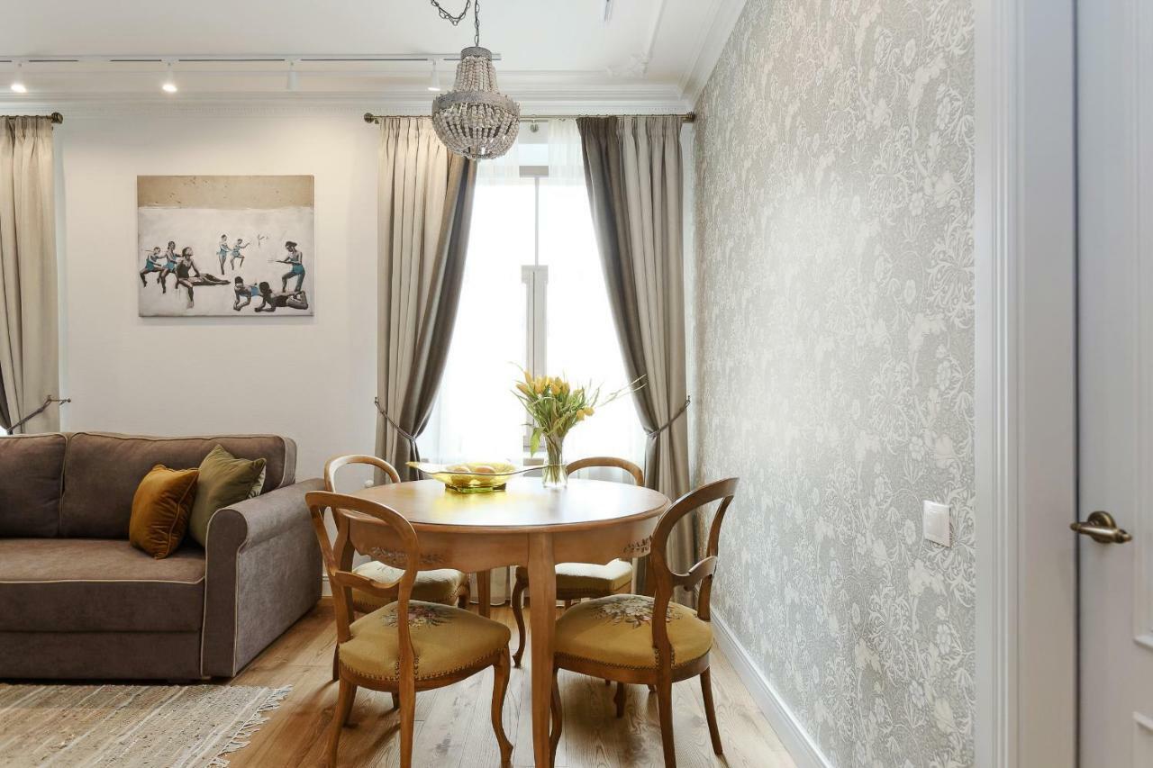 Dzirnavu Residense Appartement Riga Buitenkant foto